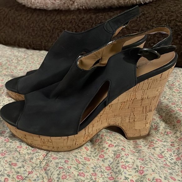 Shoe 👠 - Picture 6 of 7